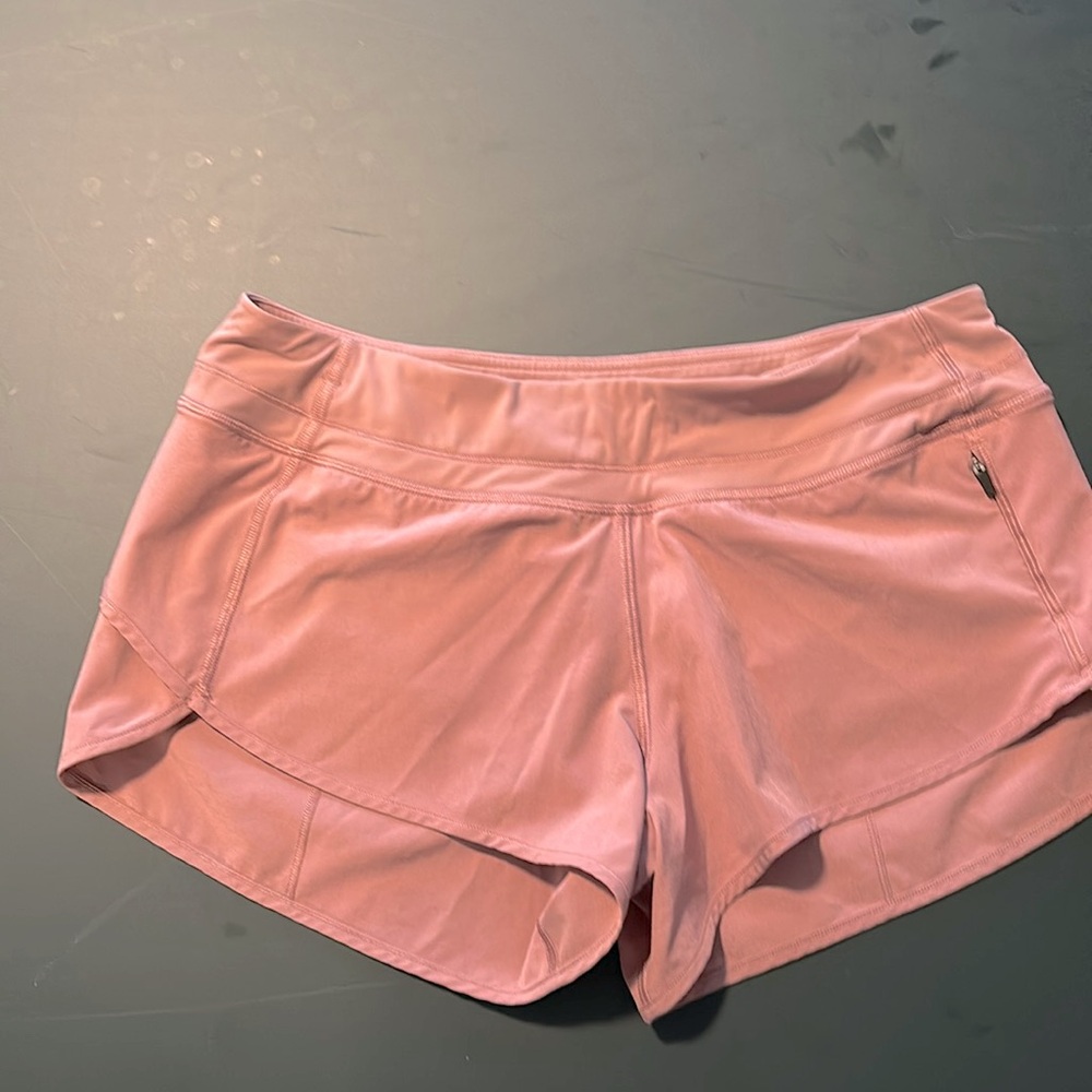 CRZ yoga   Size 4/6.  Dusty pink running shorts.